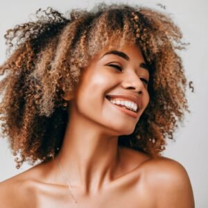 Read more about the article יחסי הגומלין בין ביטחון עצמי וטיפולים אסתטיים: חשיפת הקשר